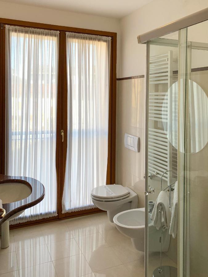 Eurohotel Palace Maniago Bagian luar foto