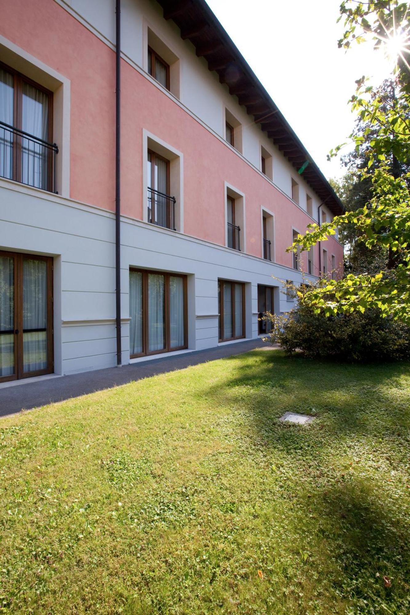 Eurohotel Palace Maniago Ruang foto